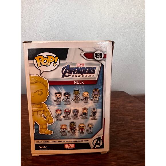 Funko Marvel's Avenger's End Game Gold Hulk - Picture 3 of 6